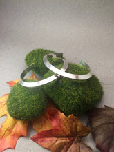 Cuff: Thick Triangle