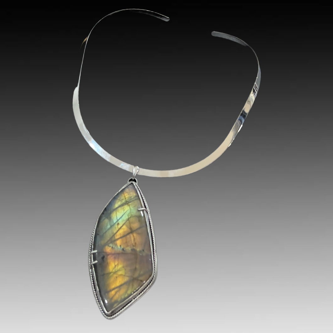 Statement Labradorite Pendant