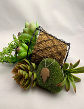 Bronze Leaf Pendant
