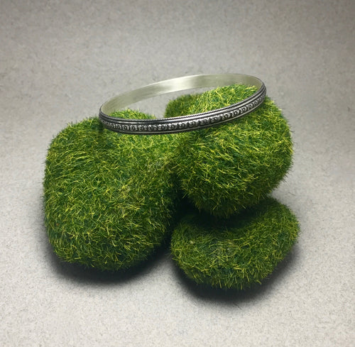 Bangle: Tiny Flower
