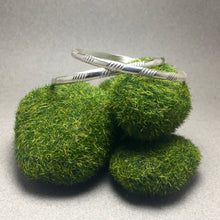 Bangle: Patterned