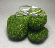 Bangle: Patterned