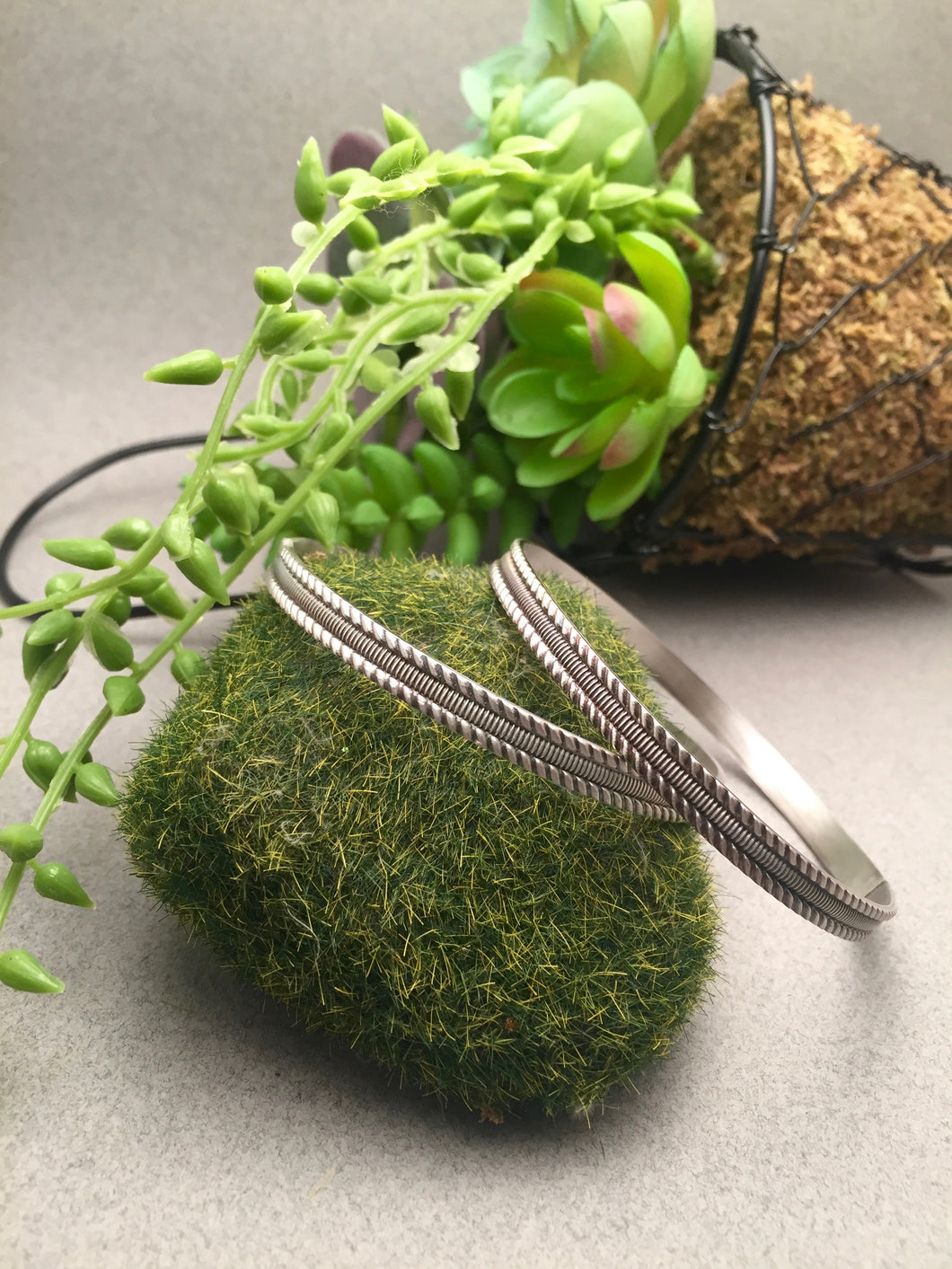 Bangle: Patterned