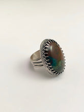 Bloodstone with Triple-Split Shank