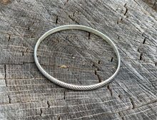 Bangle: Patterned