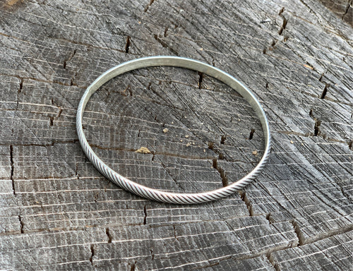 Bangle: Patterned